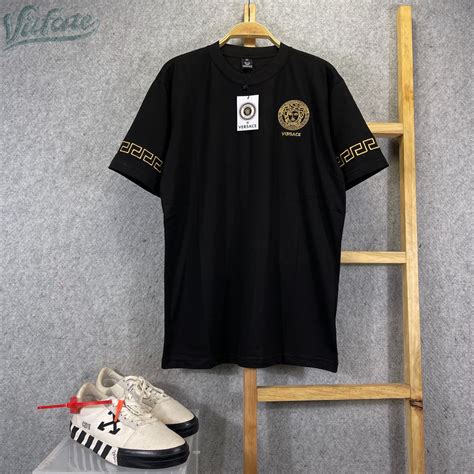 versace baju.